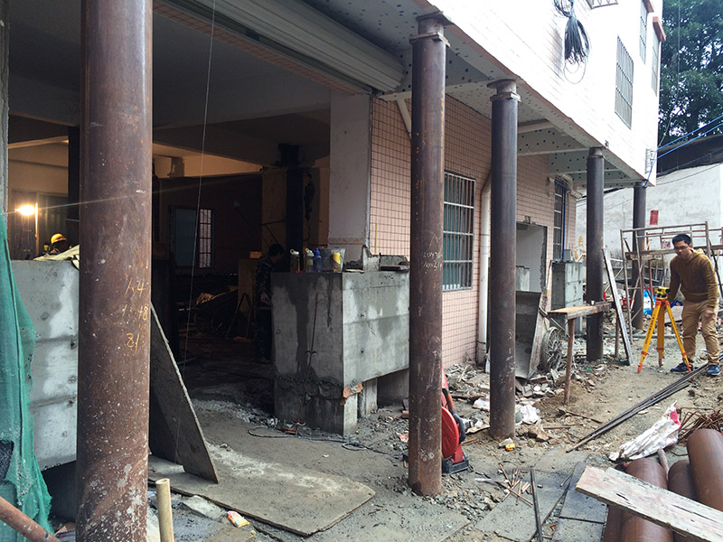 1649991121927619.jpg 顶升纠偏工程8.JPG